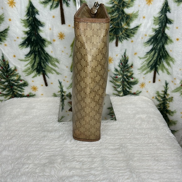 Celine Clutch - Picture 3 of 13